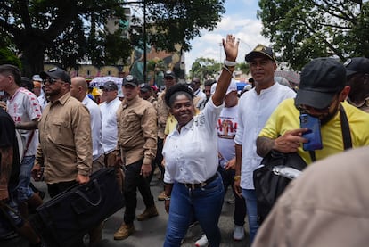 Francia Márquez marcha en las calles de Cali.