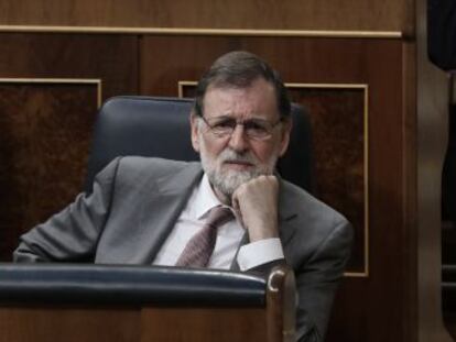 El president espanyol encapçala els contactes amb els nacionalistes bascos abans de la moció de censura