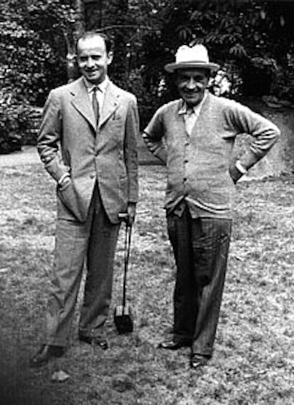 José Ortega Spottorno y su padre, José Ortega y Gasset, en Sintra (Portugal) en 1943.