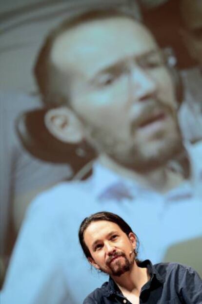 Pablo Iglesias y Pablo Echenique, el pasado viernes en Zaragoza.