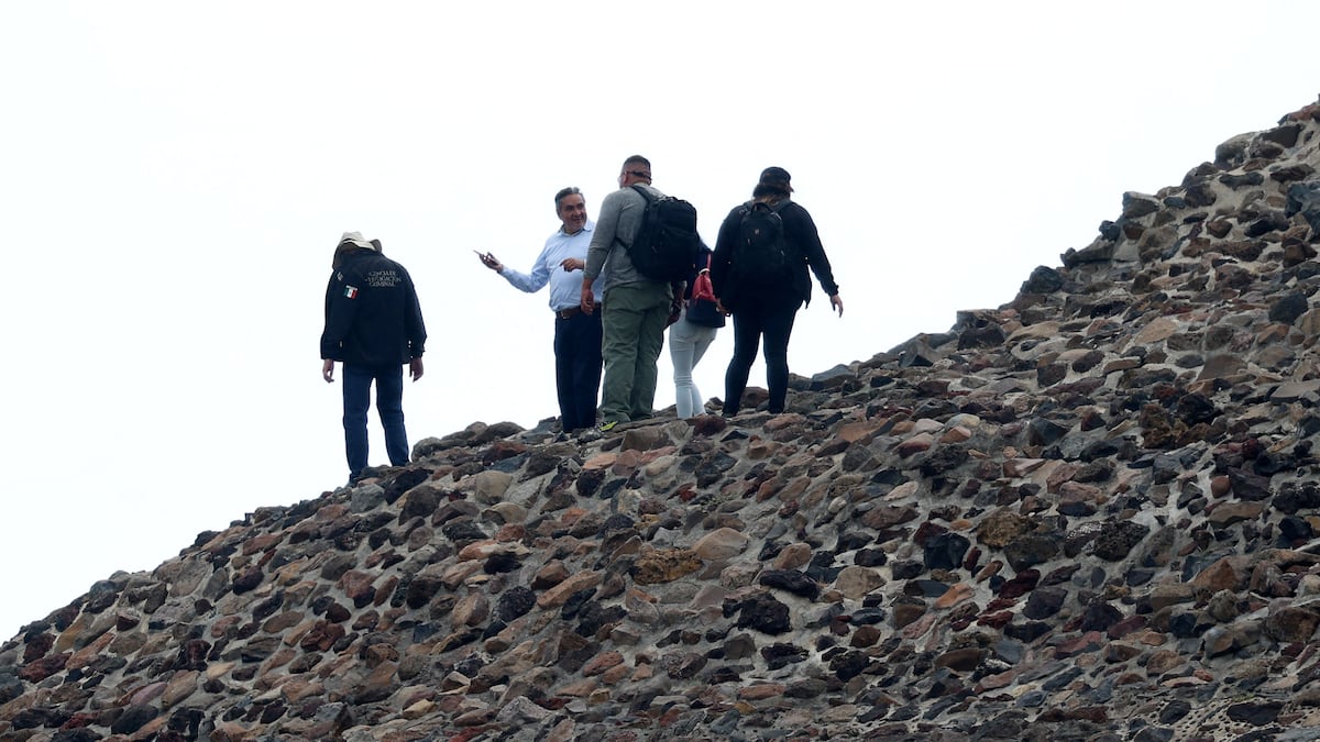Los 25 minutos de pánico en Teotihuacán: un viejo revólver, una mente enferma y un crimen inspirado por “el más allá”