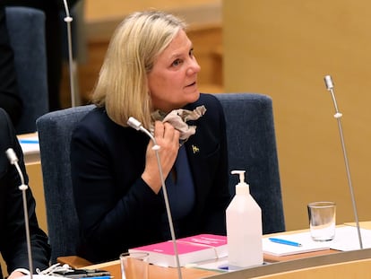 Magdalena Andersson, primera ministra sueca, durante la votación en el parlamento en Estocolmo, el 24 de noviembre.