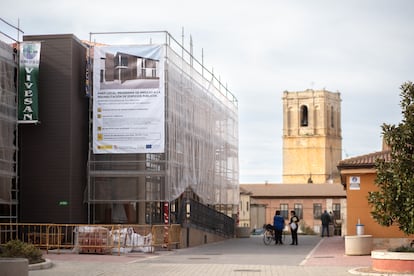 Ayuntamiento de Villabrágima en proceso de reforma.