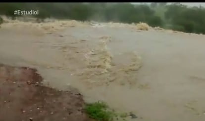 Barragem rompe na Bahia.