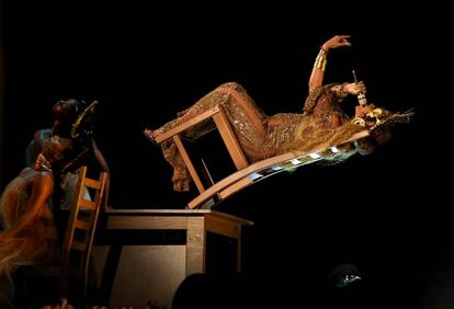 Actuación de la cantante Beyonce en un momento de la gala de los premios Grammy 2017, celebrada en Los Ángeles (California).