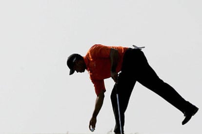 Woods, durante su actuación de ayer en la primera jornada del Abierto Británico.