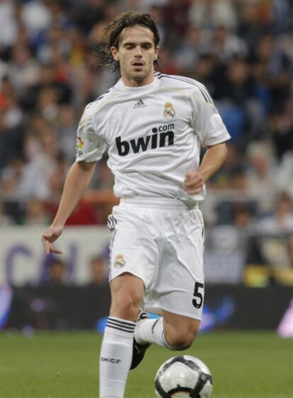 Gago, durante el partido ante el Xerez.