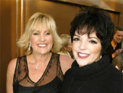 Liza Minelli y Lorna Luft