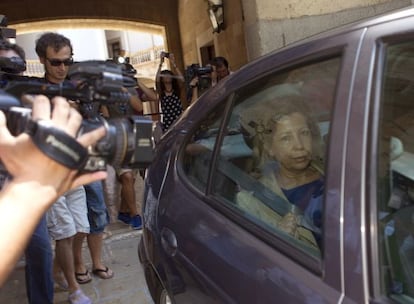 Former Unió Mallorquina leader María Antònia Munar is taken to jail Wednesday after she was considered a flight risk.