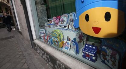 Tienda con productos de merchandising de Pocoyó.