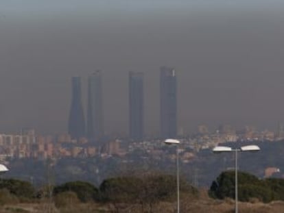 Contaminación sobre Madrid el pasado 5 de enero.
