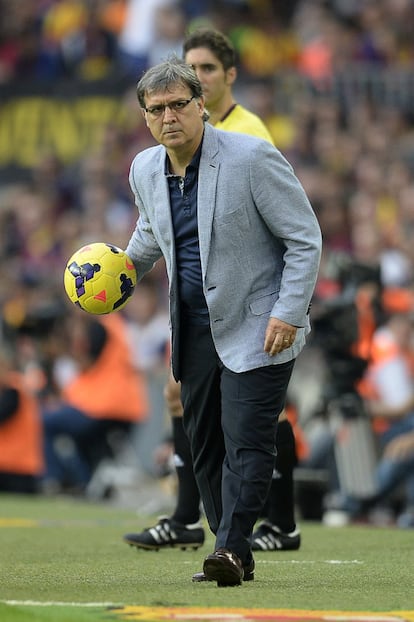 'Tata' Martino durante el partido