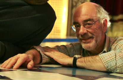 Miguel Roa, en un ensayo en el Teatro de la Zarzuela en 2004.