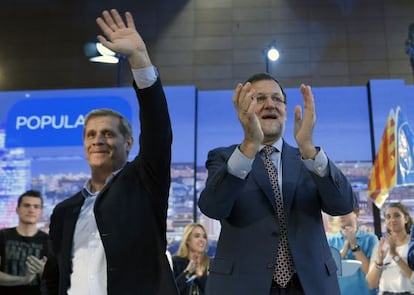 Alberto Fernández Díaz y Mariano Rajoy en un acto en Barcelona.