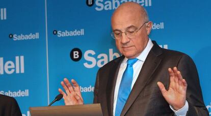 El president de Banco Sabadell, Josep Oliu, en una imatge d'arxiu.