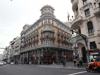 Edificio que alberga el hotel Iberostar Las Letras, de Madrid, propiedad de Millenium y que acogerá el desembarco de Nômade.