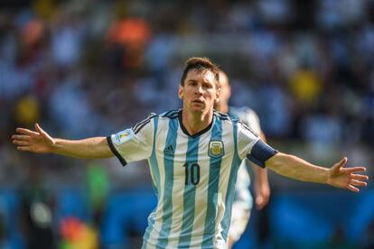 Messi celebra su gol a Ir&aacute;n.