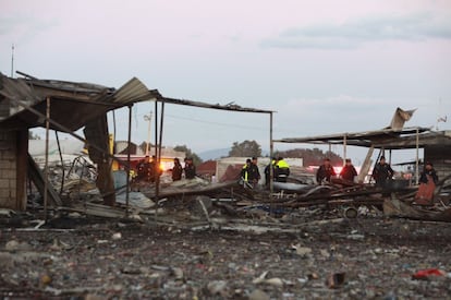 Los locales destrozados por la explosión