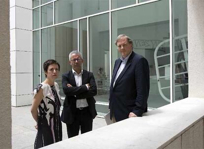 El equipo directivo del Macba: Chus Martínez, Bartomeu Marí y Friedrich Meschede.