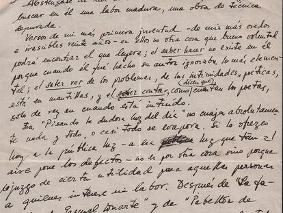 Prólogo de Cela de su poemario 'Pisando la dudosa luz del día'.