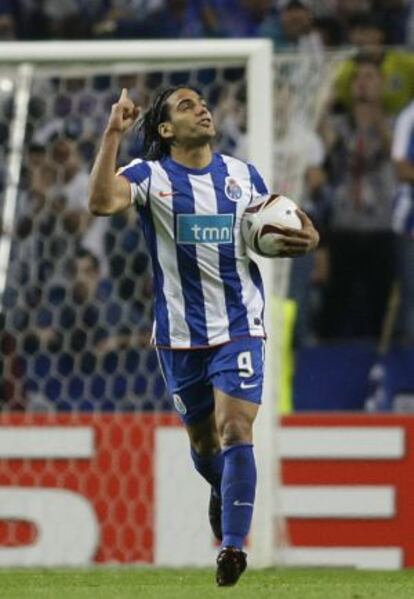 Falcao celebra un gol con el Oporto, en 2011.