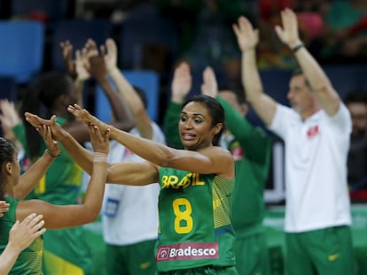 Partido de la selección femenina de baloncesto de Brasil