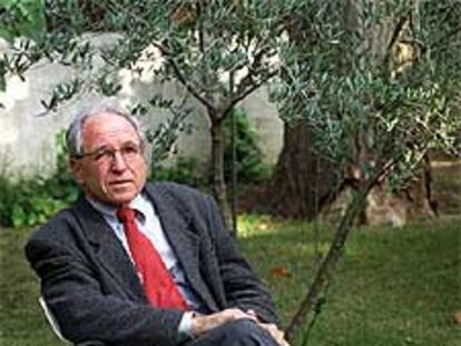 José Álvarez Junco.