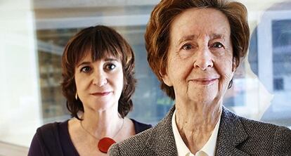 La escritora Rosa Montero y la científica Margarita Salas.