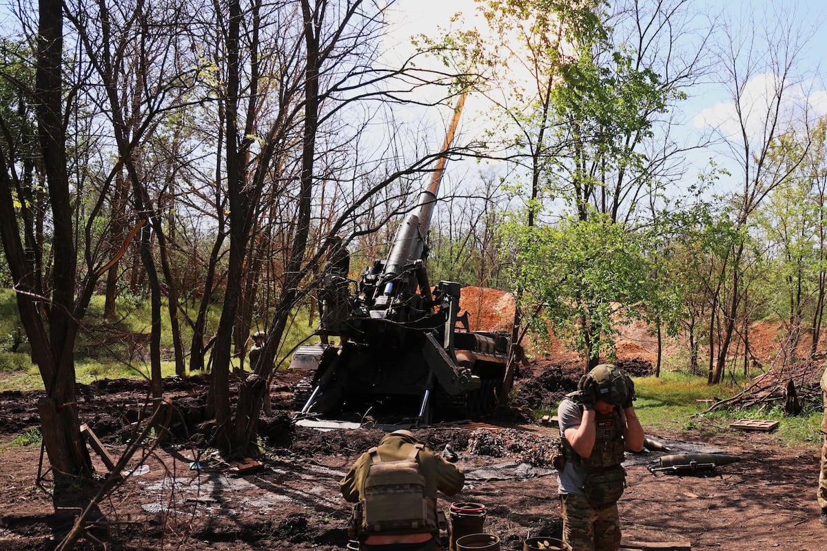 Rusia avanza en el este de Ucrania con miles de soldados para cercar la estratégica ciudad de Pokrovsk