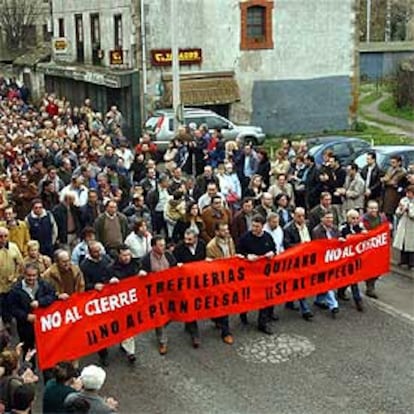 Los trabajadores de Quijano se manifestaron ayer en Corrales de Buelna (Cantabria).