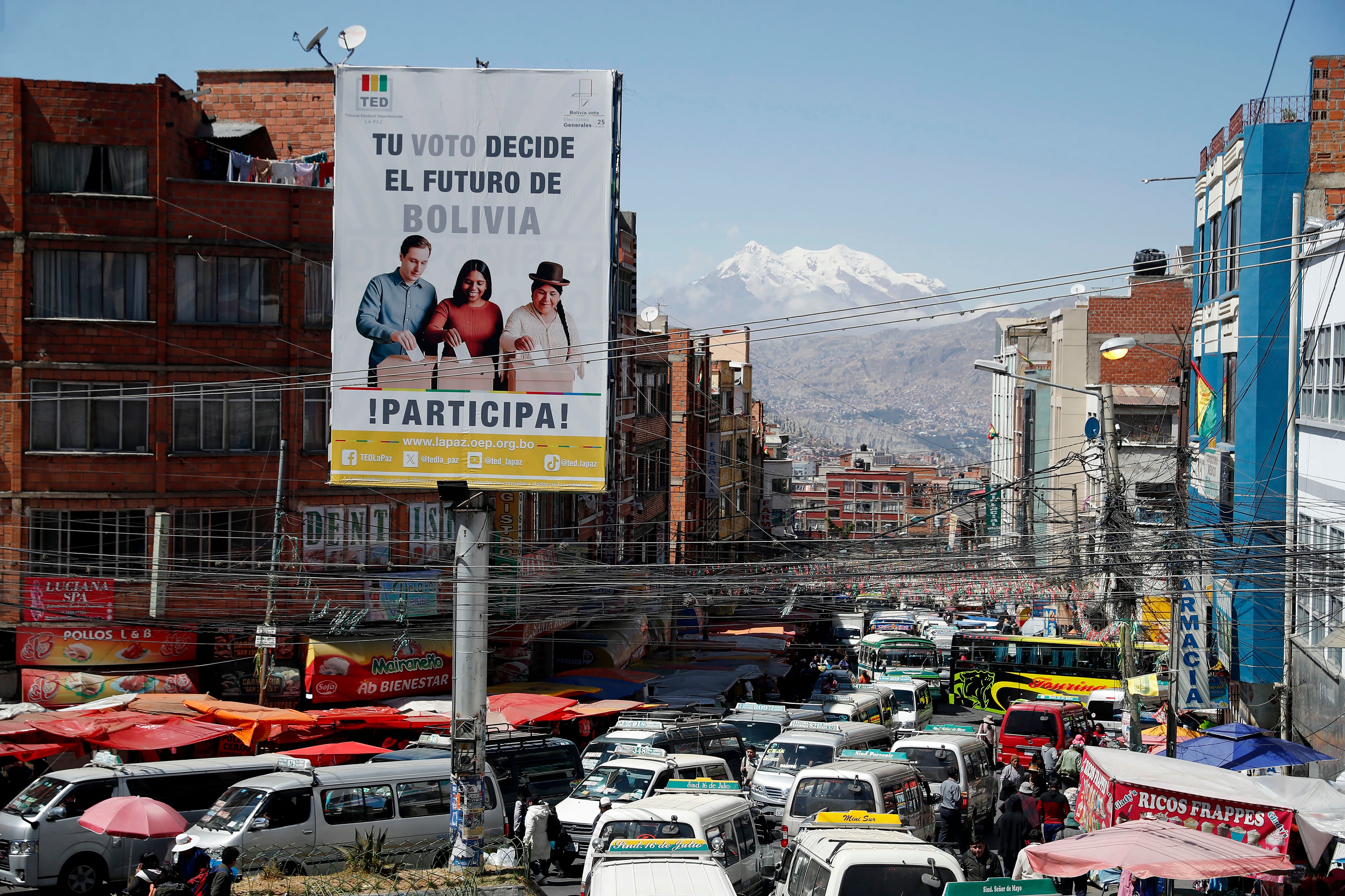 Los jóvenes bolivianos no tienen a quien votar en las elecciones presidenciales