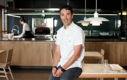 El chef vasco Eneko Atxa en el Restaurante Eneko, en Bizkaia.