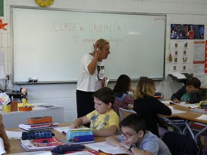 Un dia de classe a l'escola La Gavina, a Picanya.