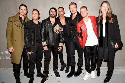 Los Backstreet Boys también posaron con Olivier Rousteing (director creativo de Balmain) y Anne-Sophie Johansson, directora de diseño de H&M