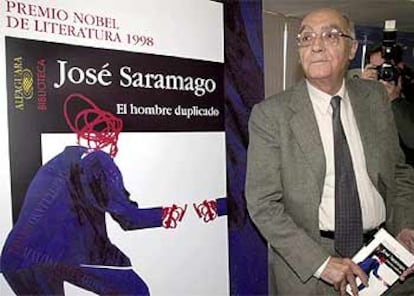 El Nobel, durante la presentación de su libro en Madrid.