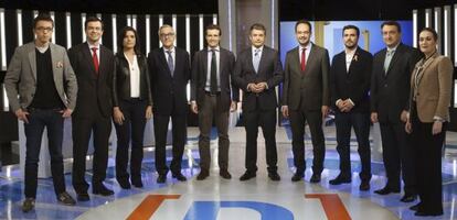 Errejón (Podemos), Herzog (UPyD), Surroca (Unió), Puig (DyL), Casado (PP), Somoano, Hernando (PSOE), Garzón (IU), Esteban (PNV) y Rivera (Ciudadanos).