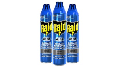 Lote de tres botes insecticidas en formato spray de la marca Raid para moscas y mosquitos