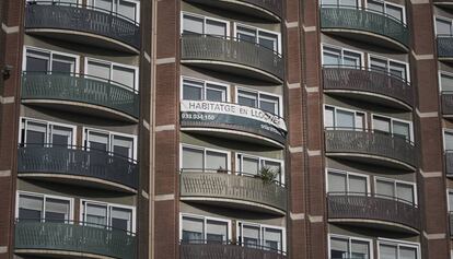 Un piso en alquiler en la Gran Vía de les Corts Catalanes en Barcelona.