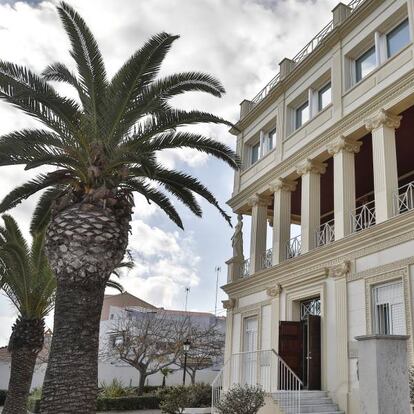 La Casa-Museo de Blasco Ibáñez en la playa de la Malva-rosa de Valencia, que será reformada tras el nuevo convenio. 