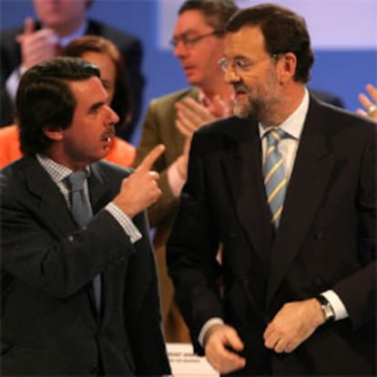 Aznar y Rajoy, hoy en la Convención Nacional del PP en Madrid.