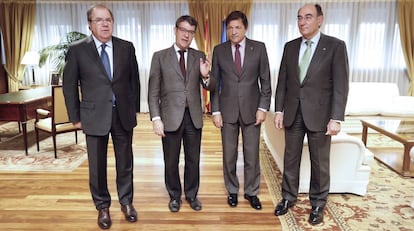 Juan Vicente Herrera, &Aacute;lvaro Nadal, Javier Fern&aacute;ndez e Ignacio S&aacute;nchez Gal&aacute;n. 