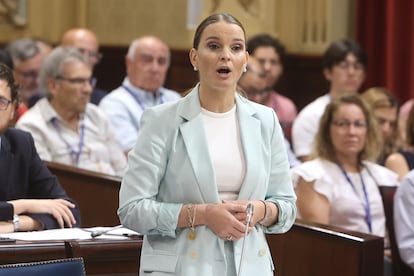 La presidenta del Govern balear, Marga Prohens durante una sesión de control en el Parlament balear, a 12 de septiembre de 2023, en Palma de Mallorca.