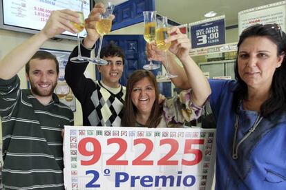 El segundo premio ha recaído en el 92.225, repartido en Málaga