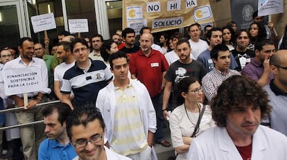Protesta en Valencia de investigadores de los institutos tecnol&oacute;gicos en 2012 por los impagos de la Generalitat. 
