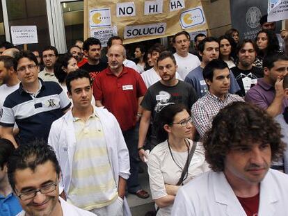 Protesta en Valencia de investigadores de los institutos tecnológicos en 2012 por los impagos de la Generalitat.