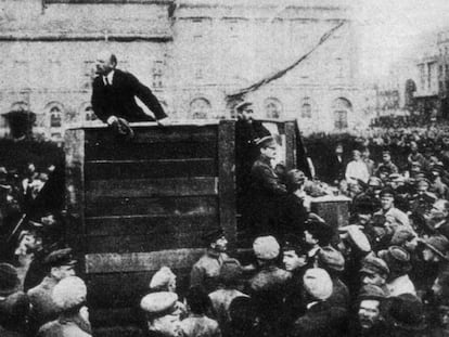 Lenin y Trotski durante la Revolución Rusa de 1917