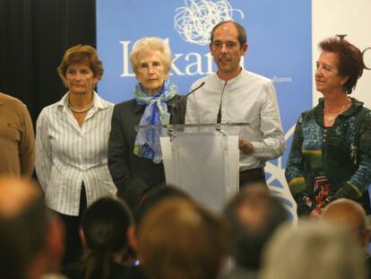 Primera asamblea de Lokarri tras el cese de la violencia de ETA.