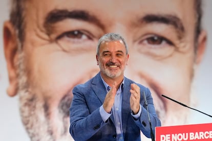 El candidato socialista a la alcaldía de Barcelona, Jaume Collboni, en un momento del mitin.