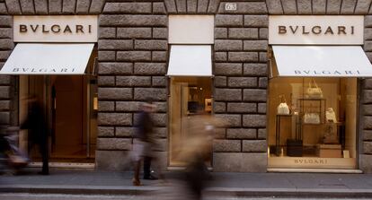 Vista de una tienda de Bulgari, en Roma, ayer.