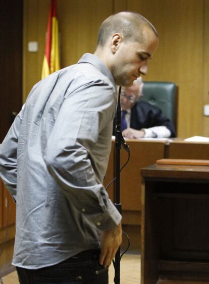Imagen de archivo, sin fechar, que muestra al director de porno español en el tribunal.